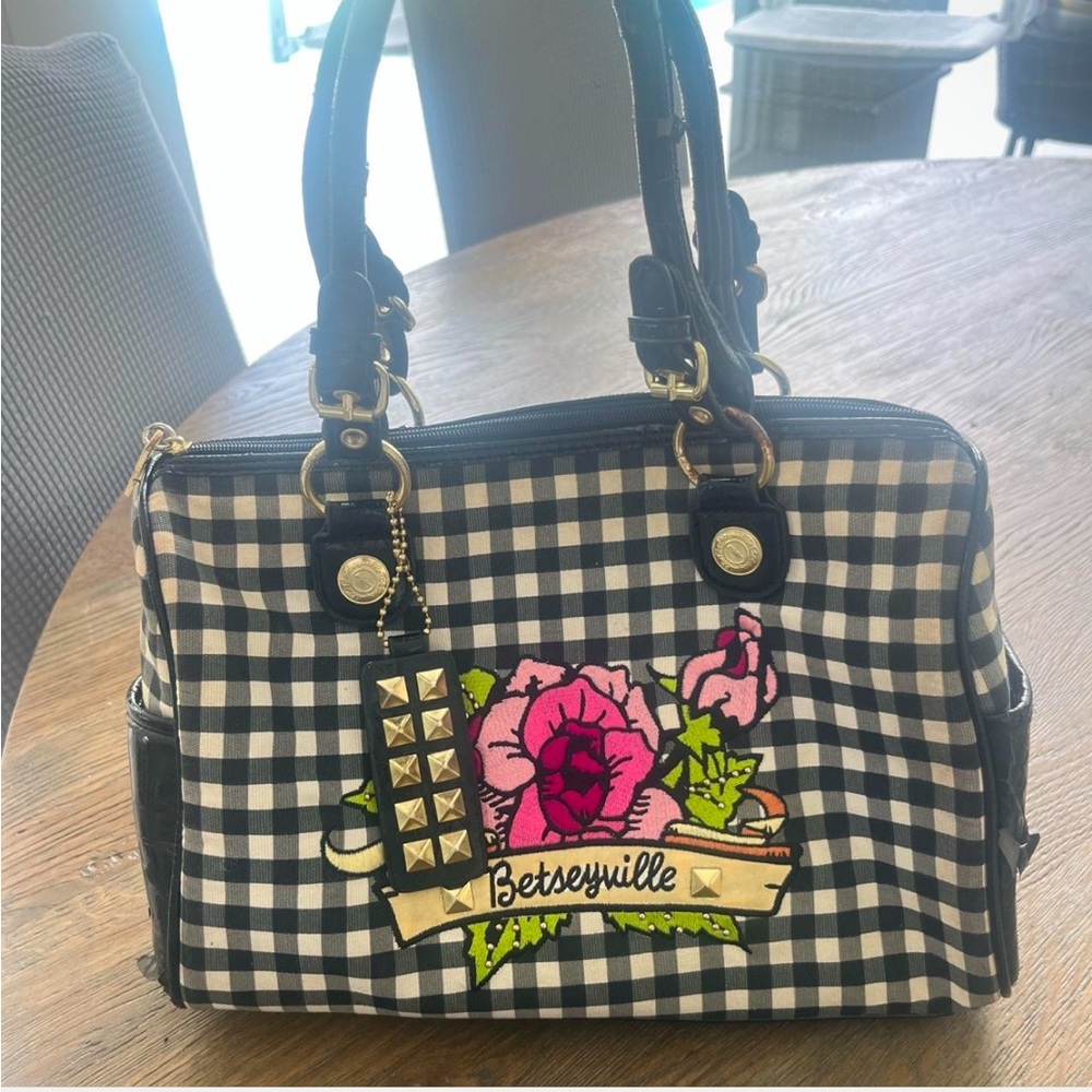 Betseyville Checkered Floral Handbag